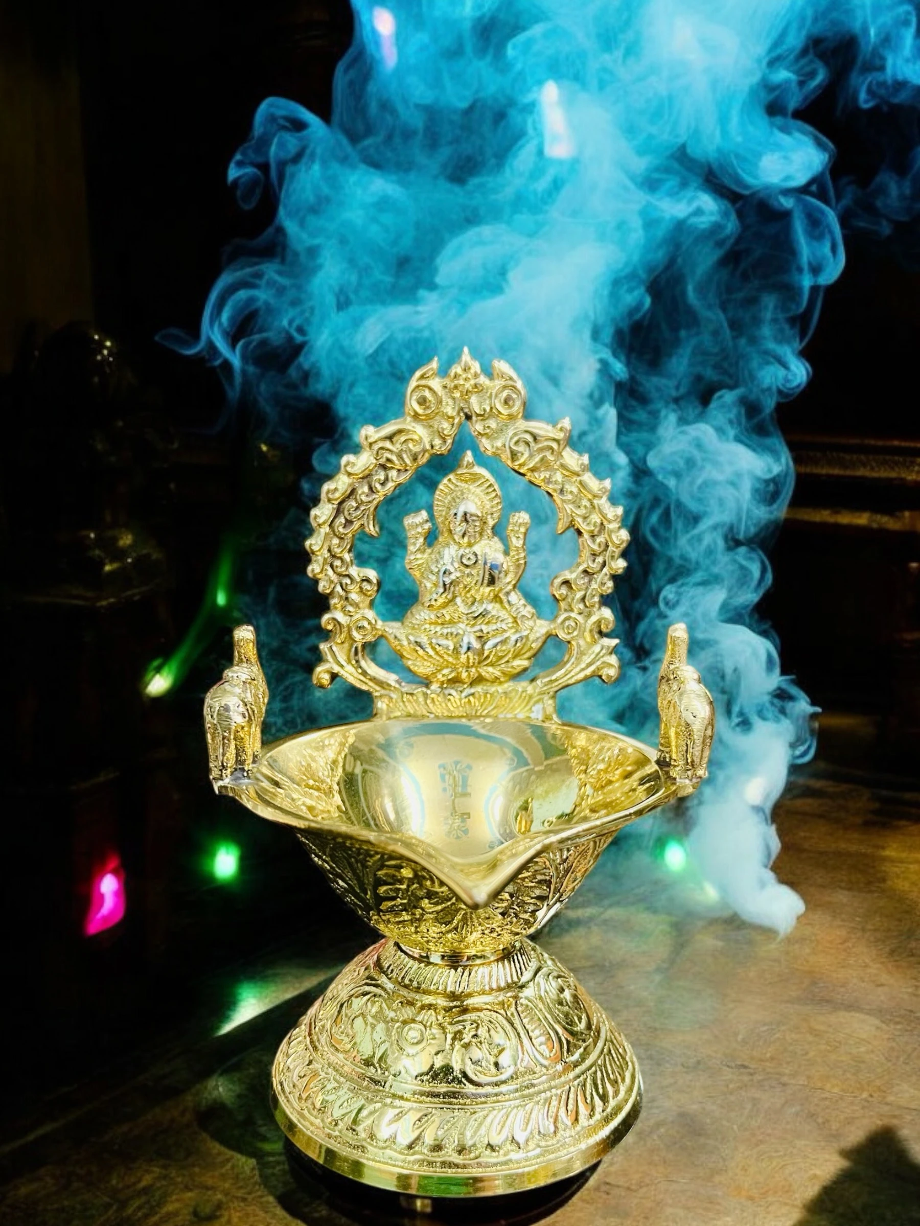 1-lakshmi-vilakku-deepam-grehshobha-6-25-original-imah5byv3jfq8szr