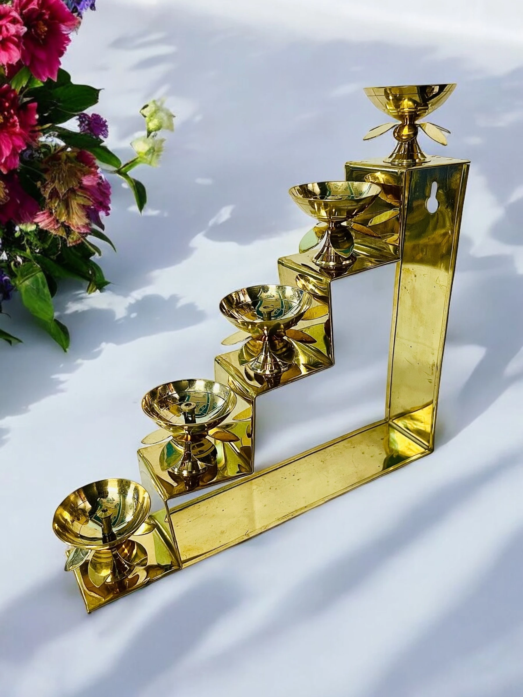 1-step-stand-with-diyas-5diyas-grehshobha-10-original-imah4hvrunhgbfzw