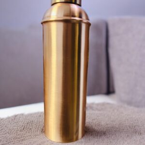 GREHSHOBHA Copper Flask Water Bottle 850ml | 100% Pure Copper | Yoga Bottle | Sports Bottle | Gym Bottle | School Bottle | Office Bottle | Leak Proof
